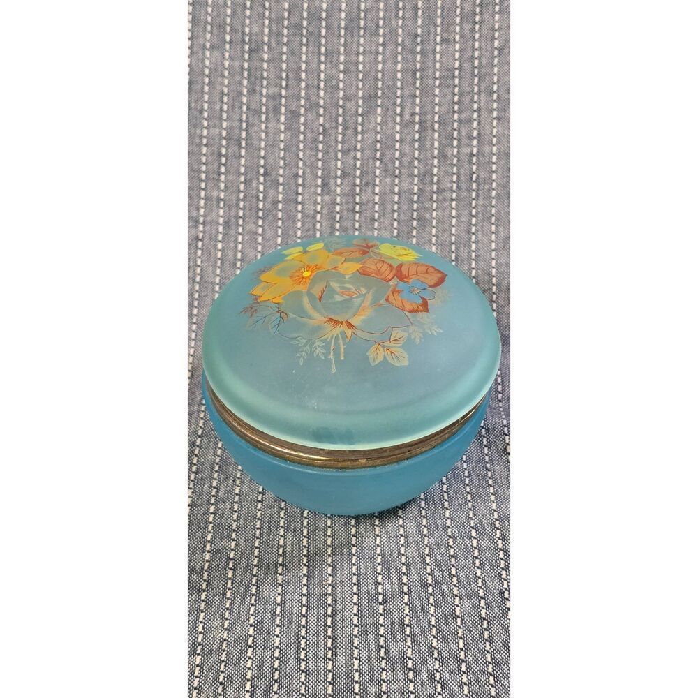 Vintage Floral Trinket or Jewelry Box